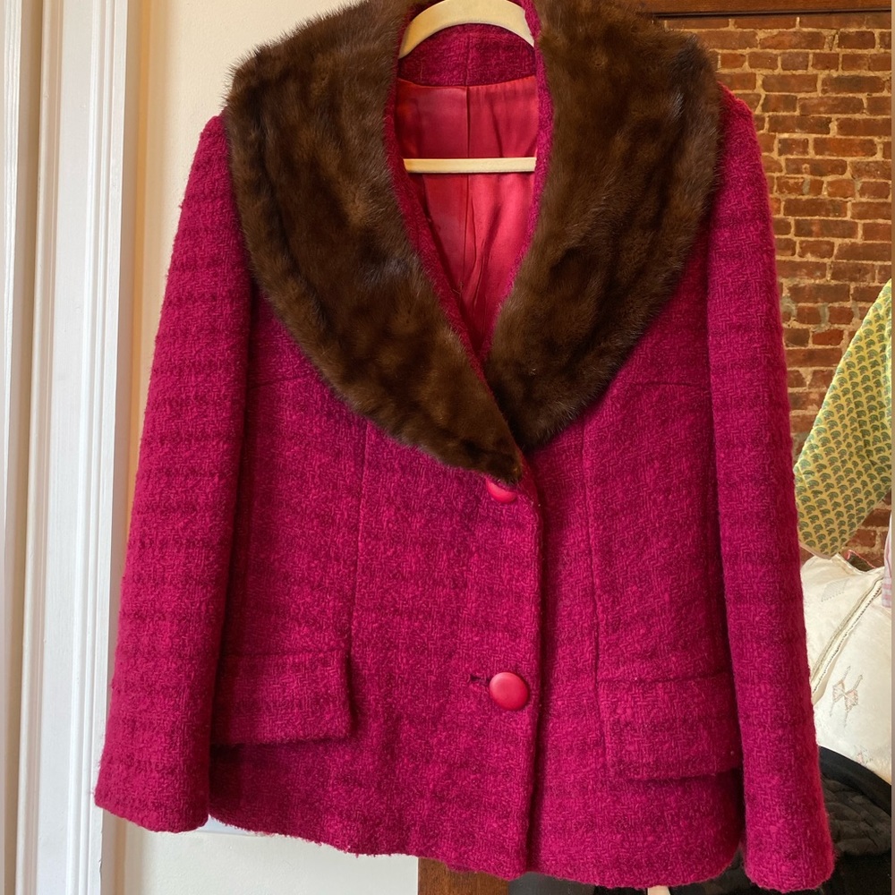 Vintage Pink Wool Coat with Fur Collar